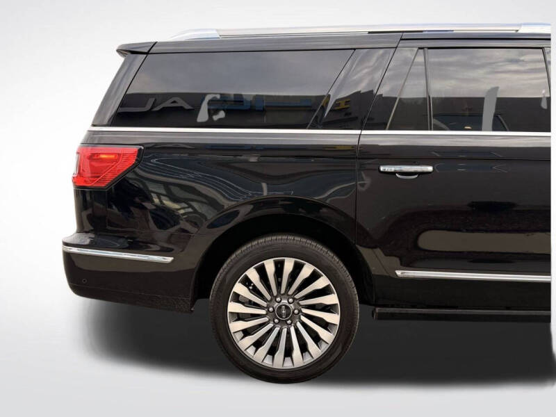 2019 Lincoln Navigator L Reserve