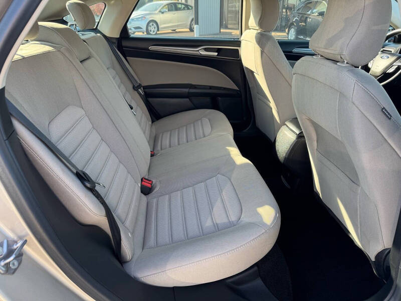 2017 Ford Fusion Hybrid S