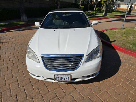 2012 Chrysler 200 Touring