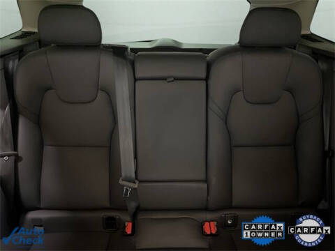 2025 Volvo XC60 B5 Plus Dark Theme