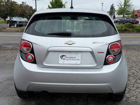 2013 Chevrolet Sonic LT Manual