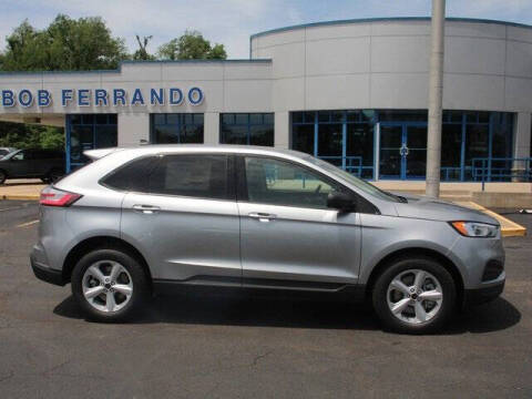 2024 Ford Edge SE