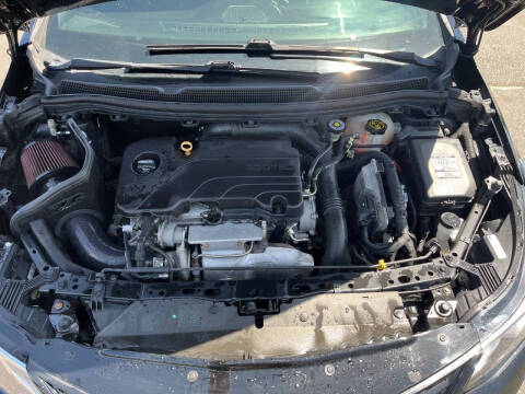 2018 Chevrolet Cruze LT Auto