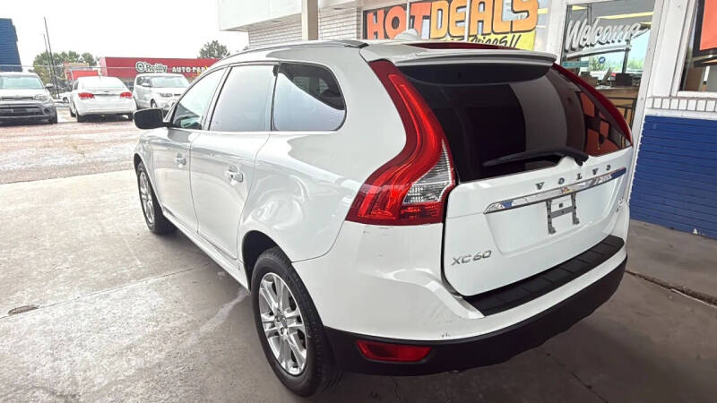 2016 Volvo XC60 T5 Premier