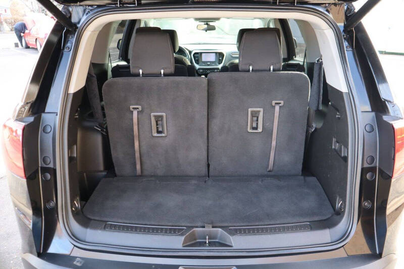 2018 GMC Acadia SLE-2