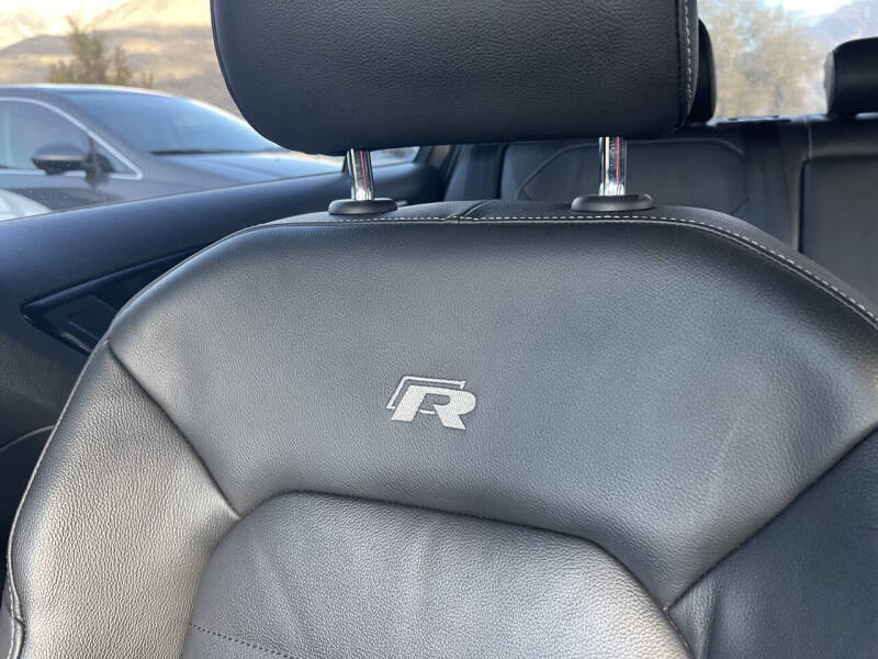 2016 Volkswagen Golf R 4Motion