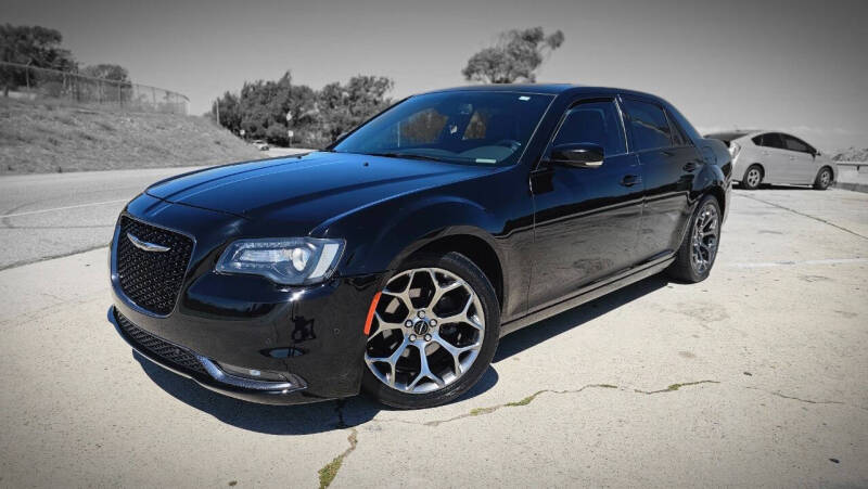 2018 Chrysler 300 S