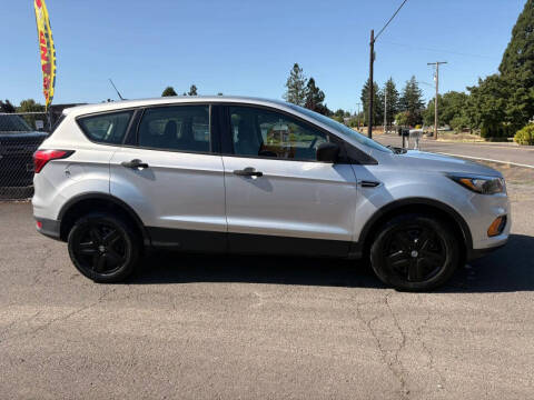 2019 Ford Escape S