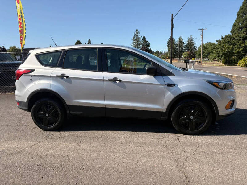2019 Ford Escape S