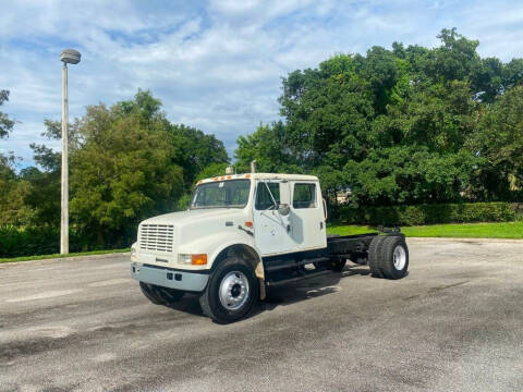 2001 International 4700