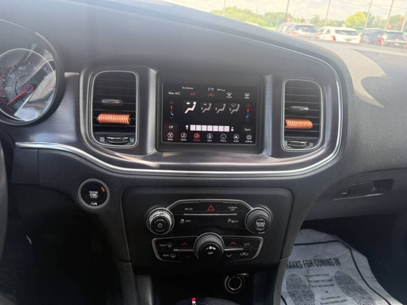 2018 Dodge Charger SXT