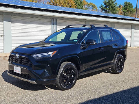 2022 Toyota RAV4 Hybrid SE