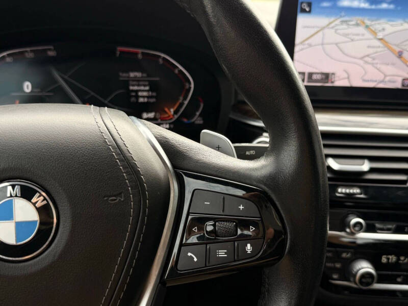 2021 BMW 5 Series 530i