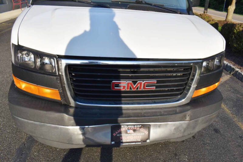 2017 GMC Savana 2500