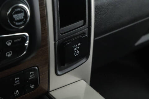 2017 RAM 1500 Laramie