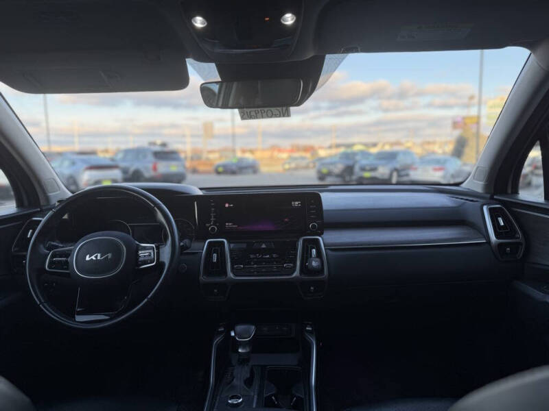 2022 Kia Sorento X-Line EX