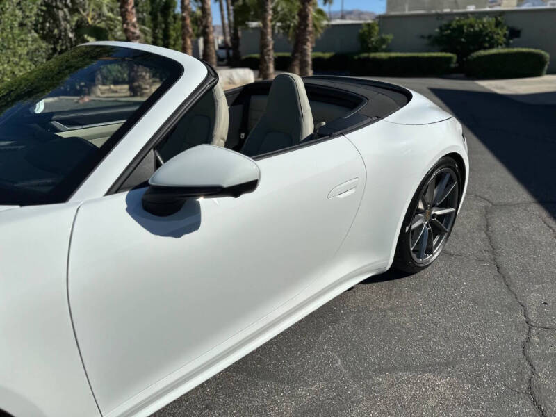 2020 Porsche 911 Carrera 4S
