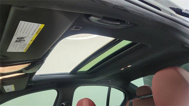 2025 BMW 3 Series M340i