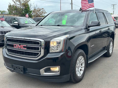 2016 GMC Yukon SLT Photo