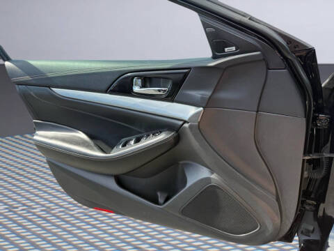 2023 Nissan Maxima