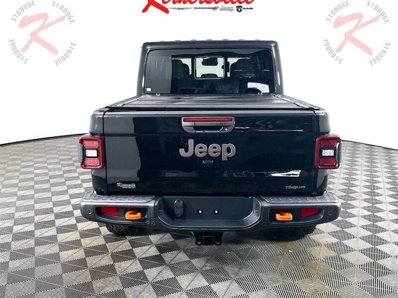 2025 Jeep Gladiator Mojave X