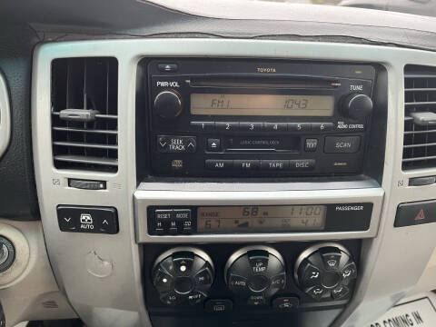 2003 Toyota 4Runner SR5