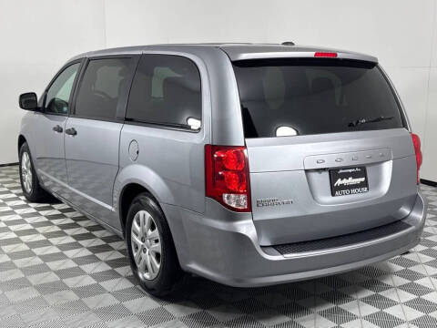 2020 Dodge Grand Caravan SE