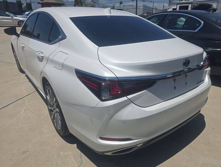 2020 Lexus ES 350
