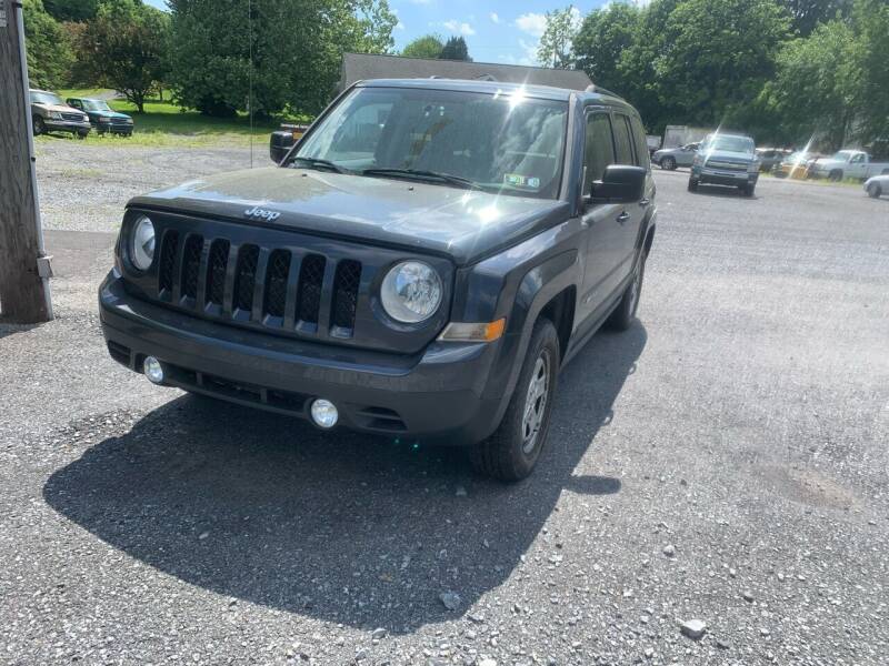 2014 Jeep Patriot for sale at Walts Auto Center in Cherryville PA