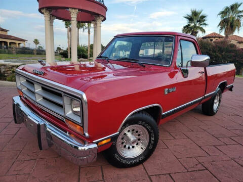 1998 Dodge Ram for sale at Haggle Me Classics in Hobart IN