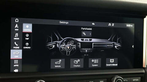 2021 Porsche Macan Turbo