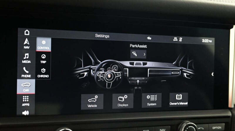 2021 Porsche Macan Turbo