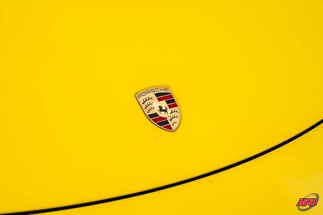 2016 Porsche Cayman