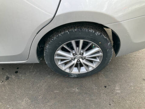 2015 Toyota Corolla LE Plus
