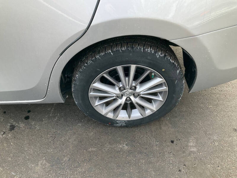 2015 Toyota Corolla LE Plus