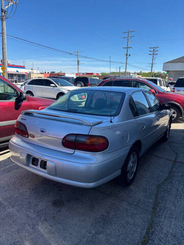 2004 Chevrolet Classic