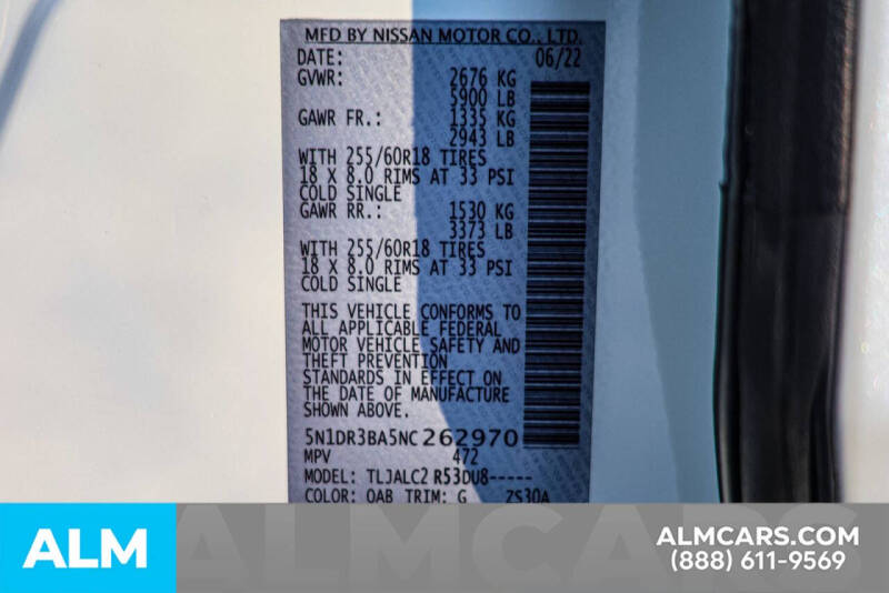 2022 Nissan Pathfinder SV