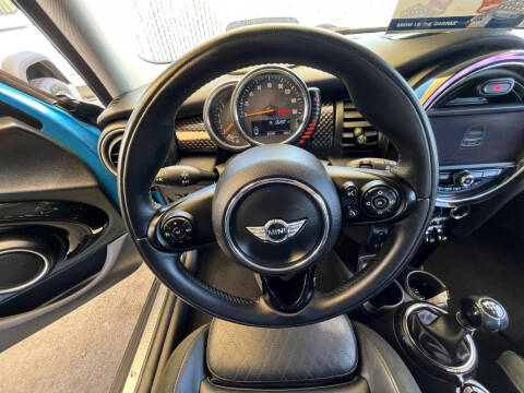 2015 MINI Hardtop 4 Door Cooper S