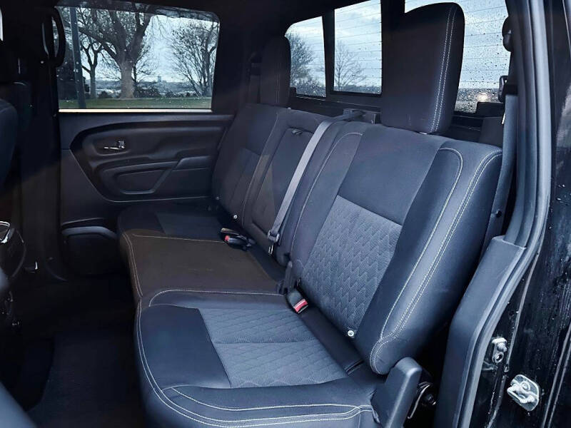 2018 Nissan Titan XD SL