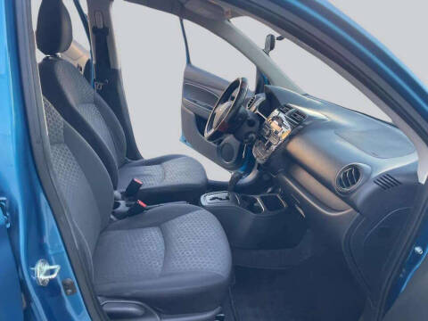 2014 Mitsubishi Mirage DE