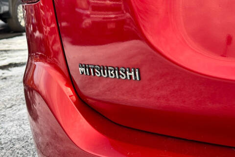 2016 Mitsubishi Outlander SE