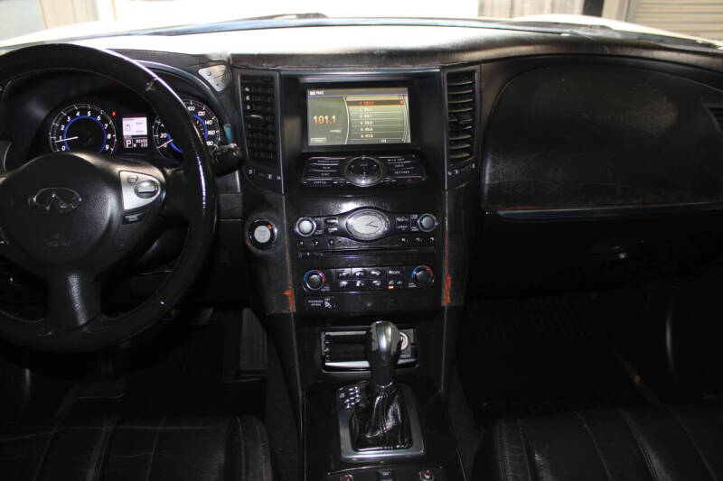 2012 Infiniti FX35