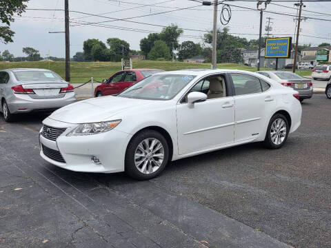 2014 Lexus ES 300h