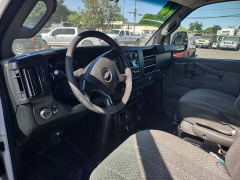 2016 Chevrolet Express 2500