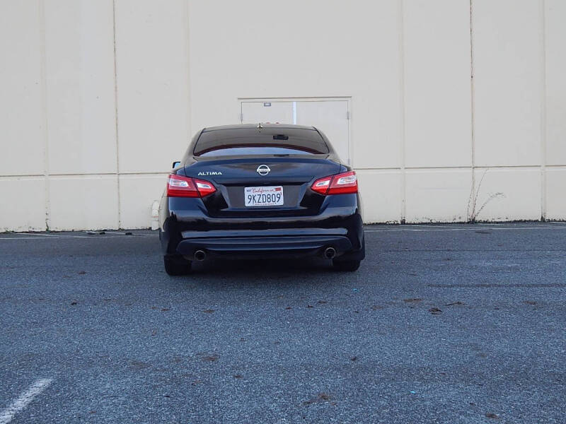 2016 Nissan Altima 2.5