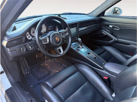 2018 Porsche 911 Turbo