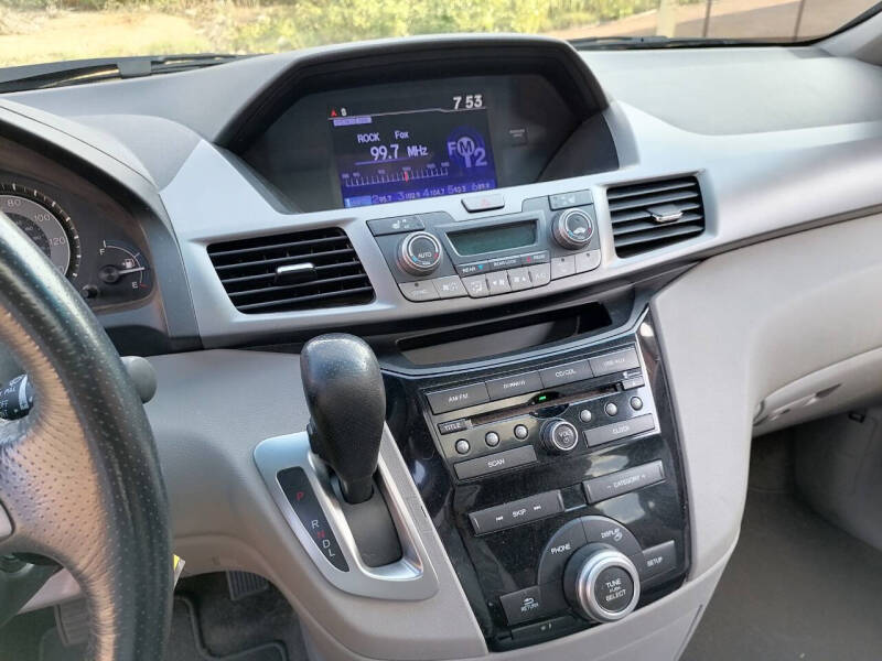 2013 Honda Odyssey EX-L - Photo 15