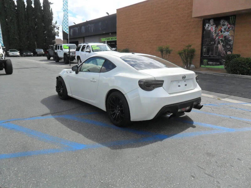 2013 Scion FR-S