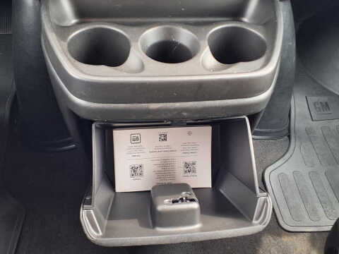 2025 Chevrolet Express LT 3500