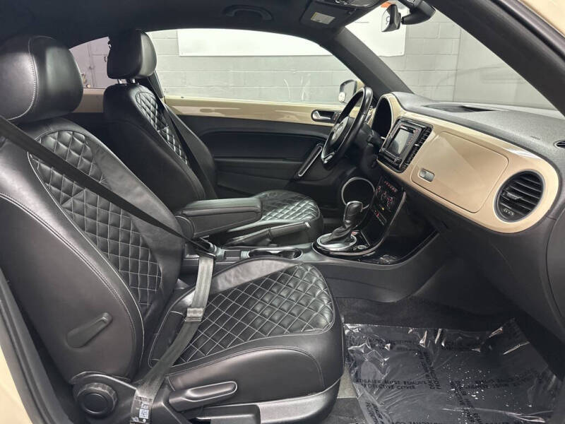 2019 Volkswagen Beetle 2.0T Final Edition SEL